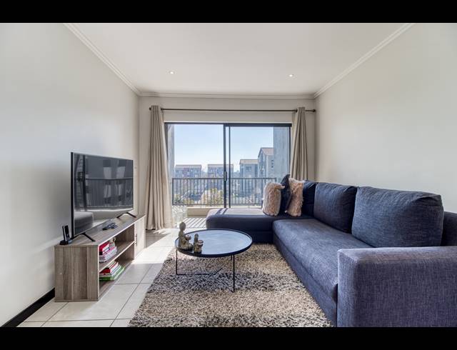 1 BEDROOM APARTMENT FOR SALE IN MAROELADAL